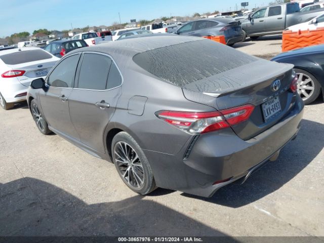 Photo 2 VIN: 4T1B11HK7JU669096 - TOYOTA CAMRY 