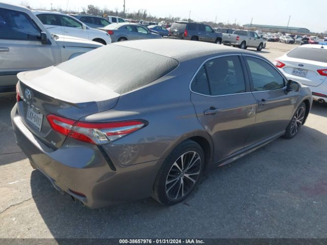 Photo 3 VIN: 4T1B11HK7JU669096 - TOYOTA CAMRY 