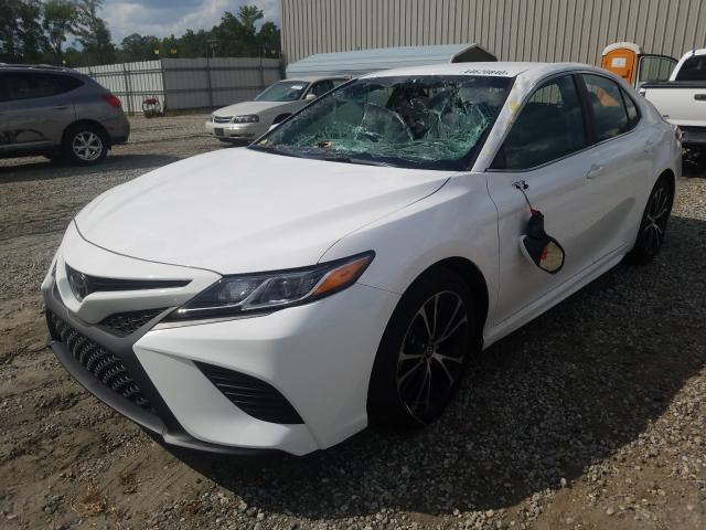 Photo 1 VIN: 4T1B11HK7JU669745 - TOYOTA CAMRY L 