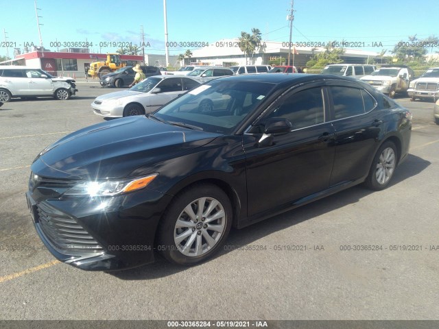 Photo 1 VIN: 4T1B11HK7JU674086 - TOYOTA CAMRY 