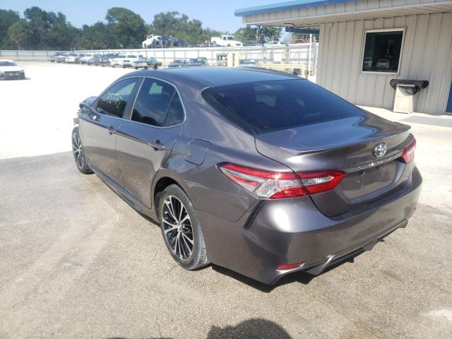 Photo 2 VIN: 4T1B11HK7JU677313 - TOYOTA CAMRY L 