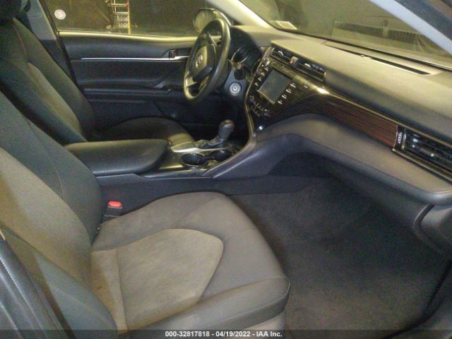 Photo 4 VIN: 4T1B11HK7KU183096 - TOYOTA CAMRY 