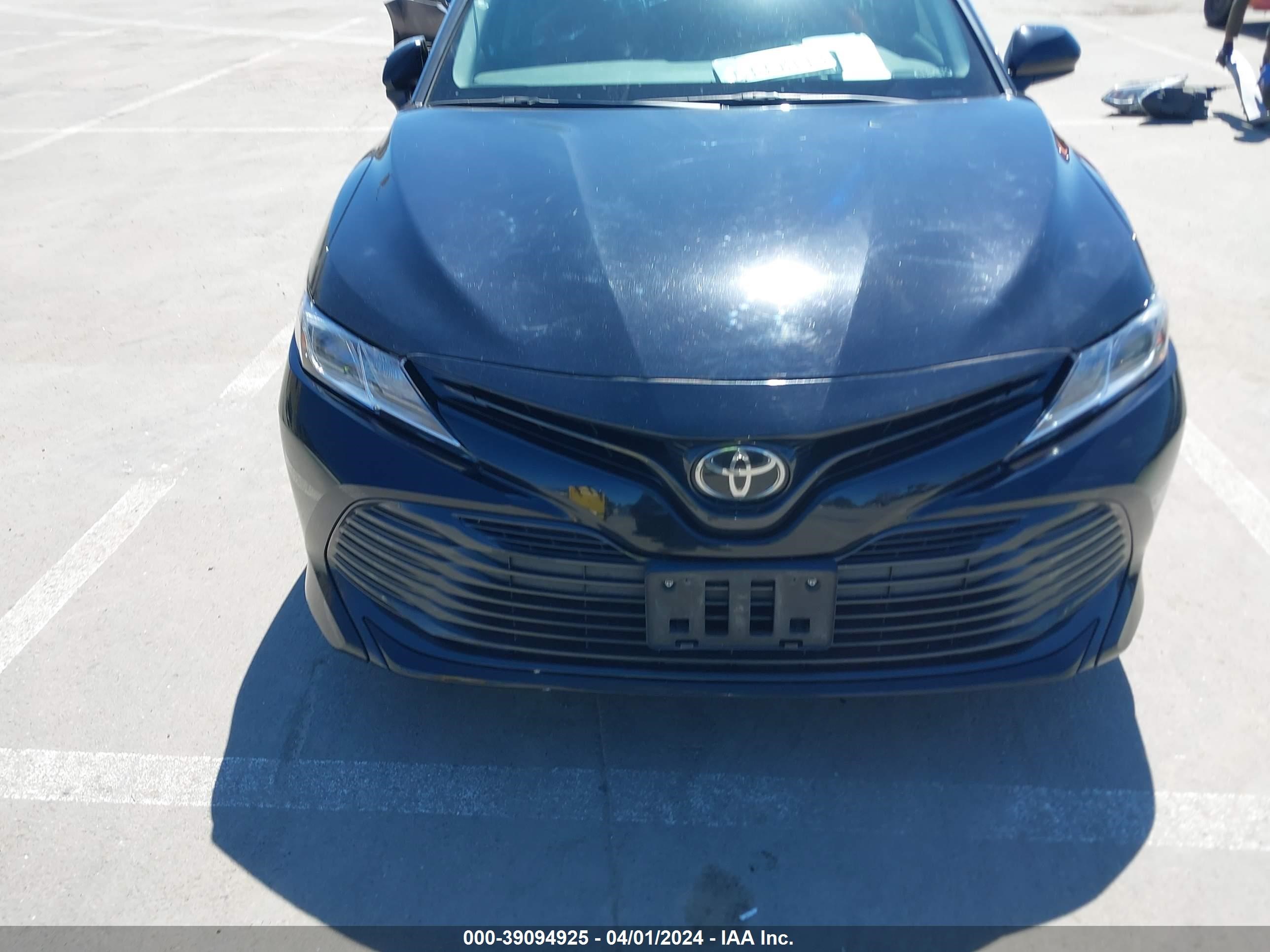 Photo 11 VIN: 4T1B11HK7KU210278 - TOYOTA CAMRY 