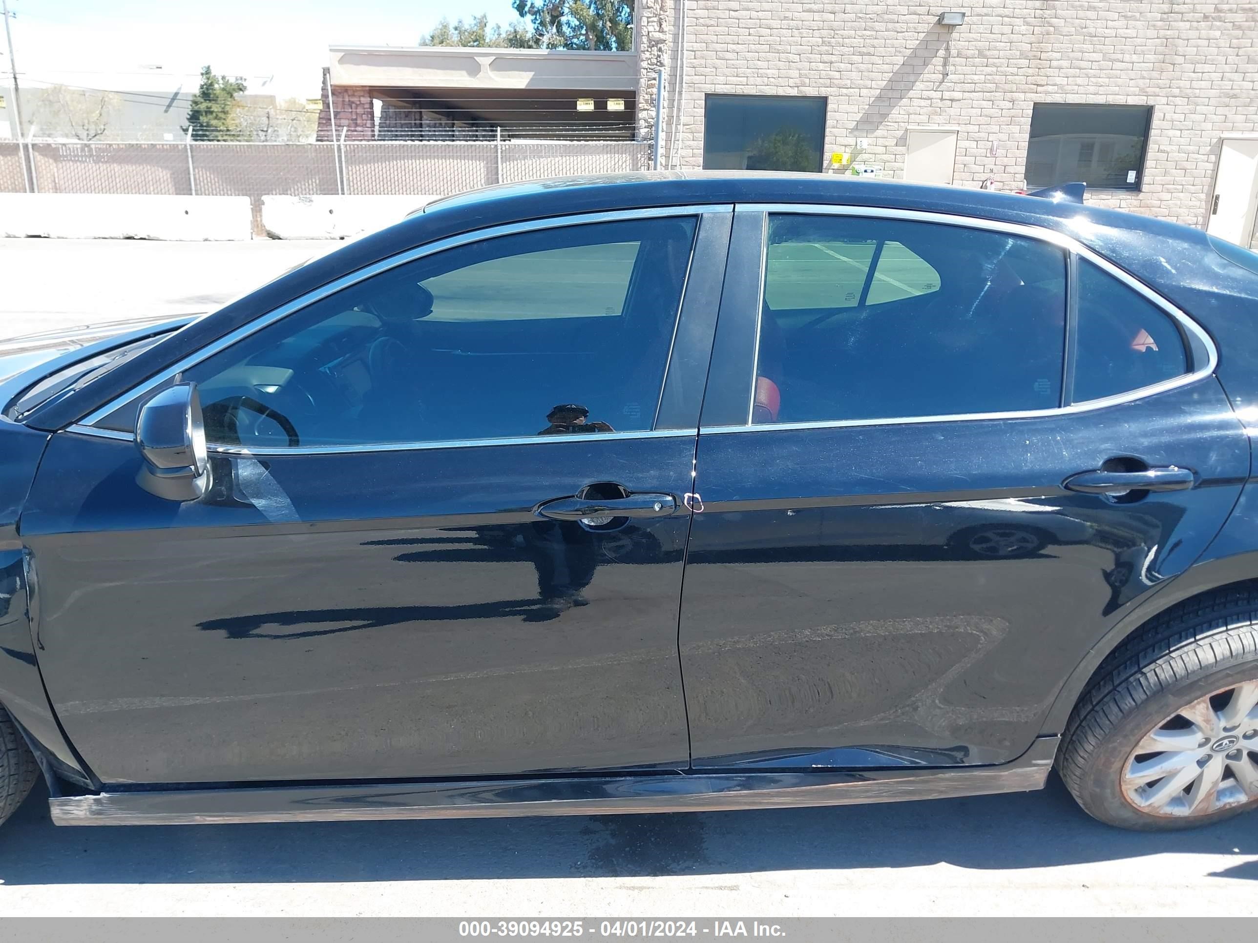 Photo 13 VIN: 4T1B11HK7KU210278 - TOYOTA CAMRY 