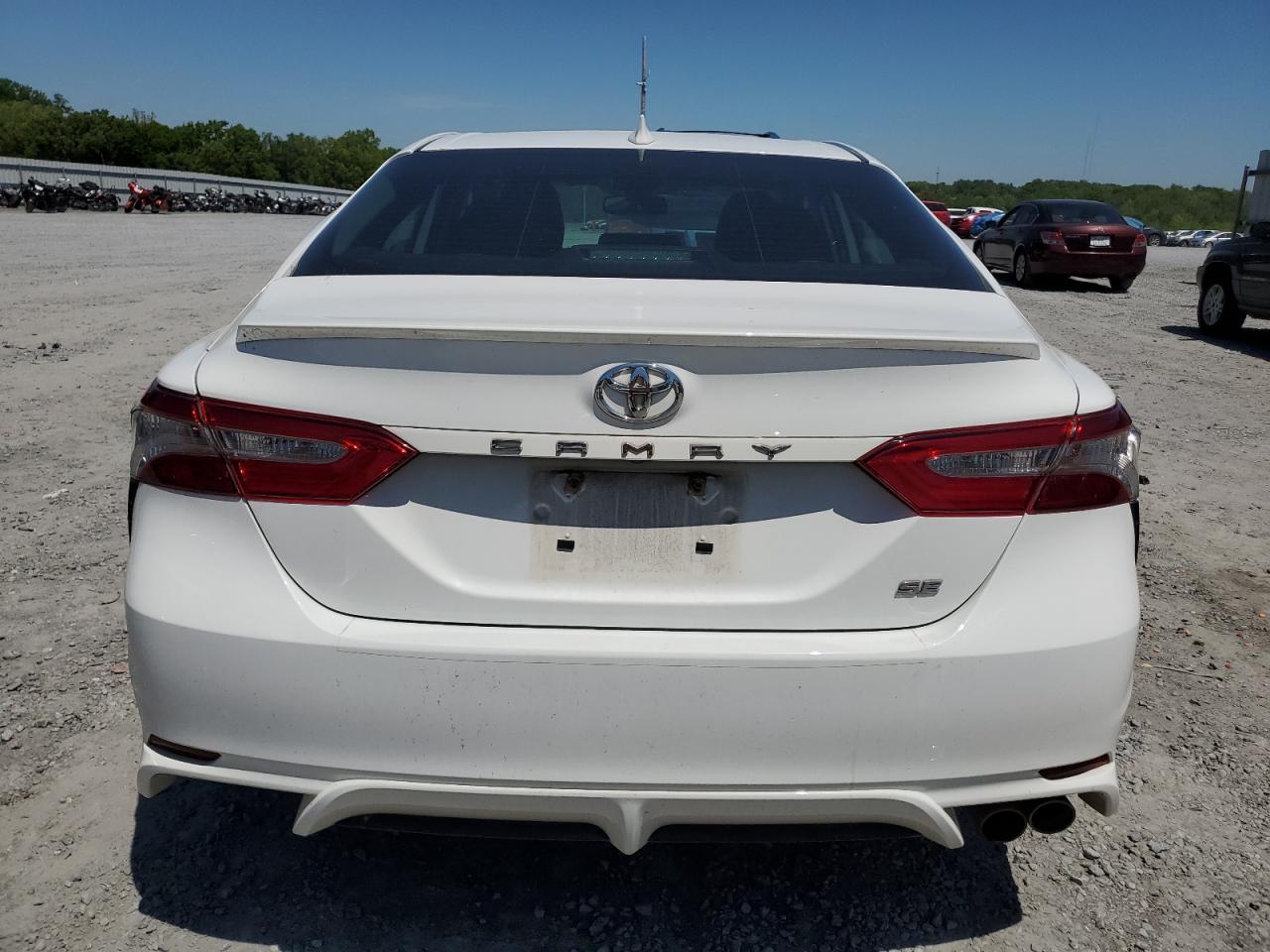 Photo 5 VIN: 4T1B11HK7KU211852 - TOYOTA CAMRY 