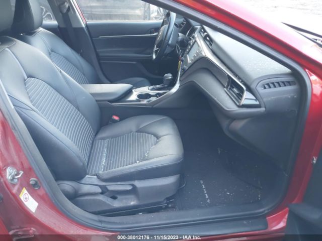 Photo 4 VIN: 4T1B11HK7KU224150 - TOYOTA CAMRY 