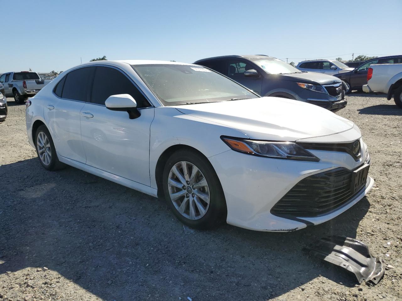 Photo 3 VIN: 4T1B11HK7KU243703 - TOYOTA CAMRY 