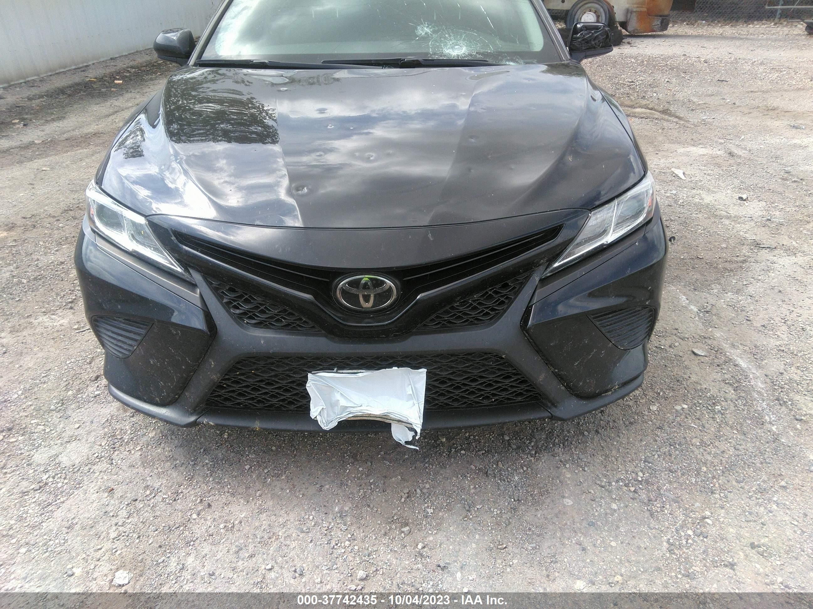 Photo 10 VIN: 4T1B11HK7KU247413 - TOYOTA CAMRY 