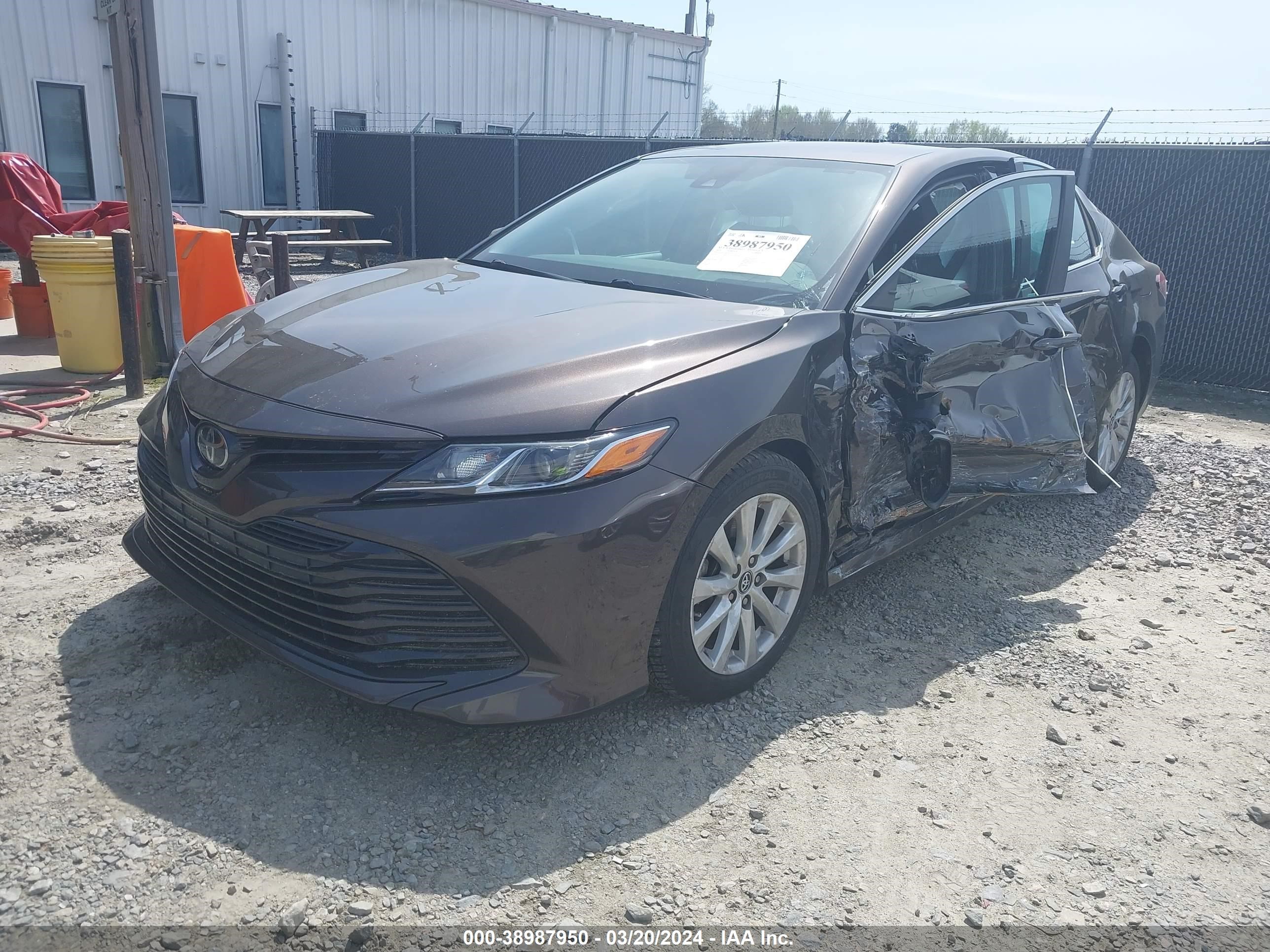 Photo 1 VIN: 4T1B11HK7KU290777 - TOYOTA CAMRY 