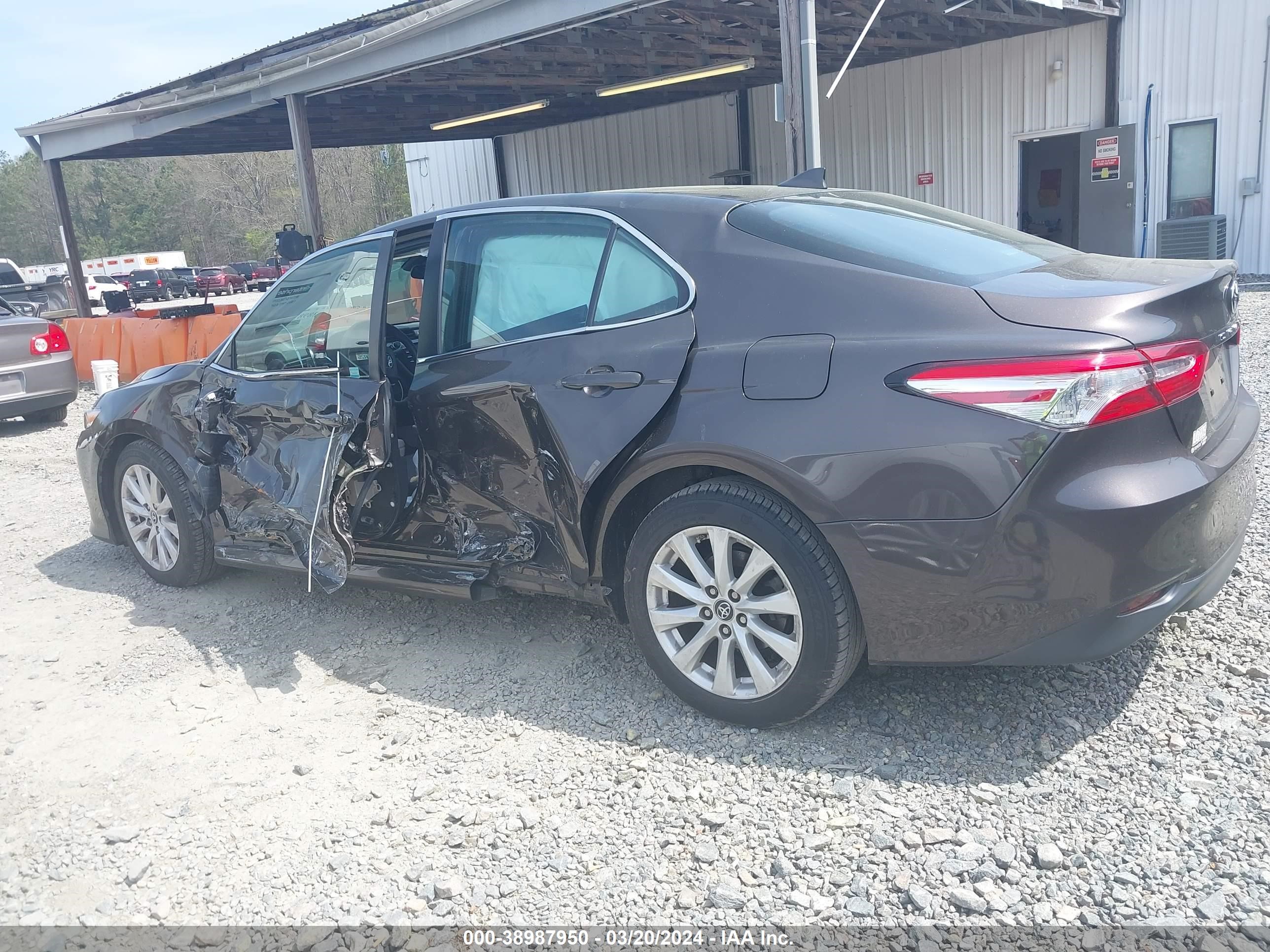 Photo 13 VIN: 4T1B11HK7KU290777 - TOYOTA CAMRY 