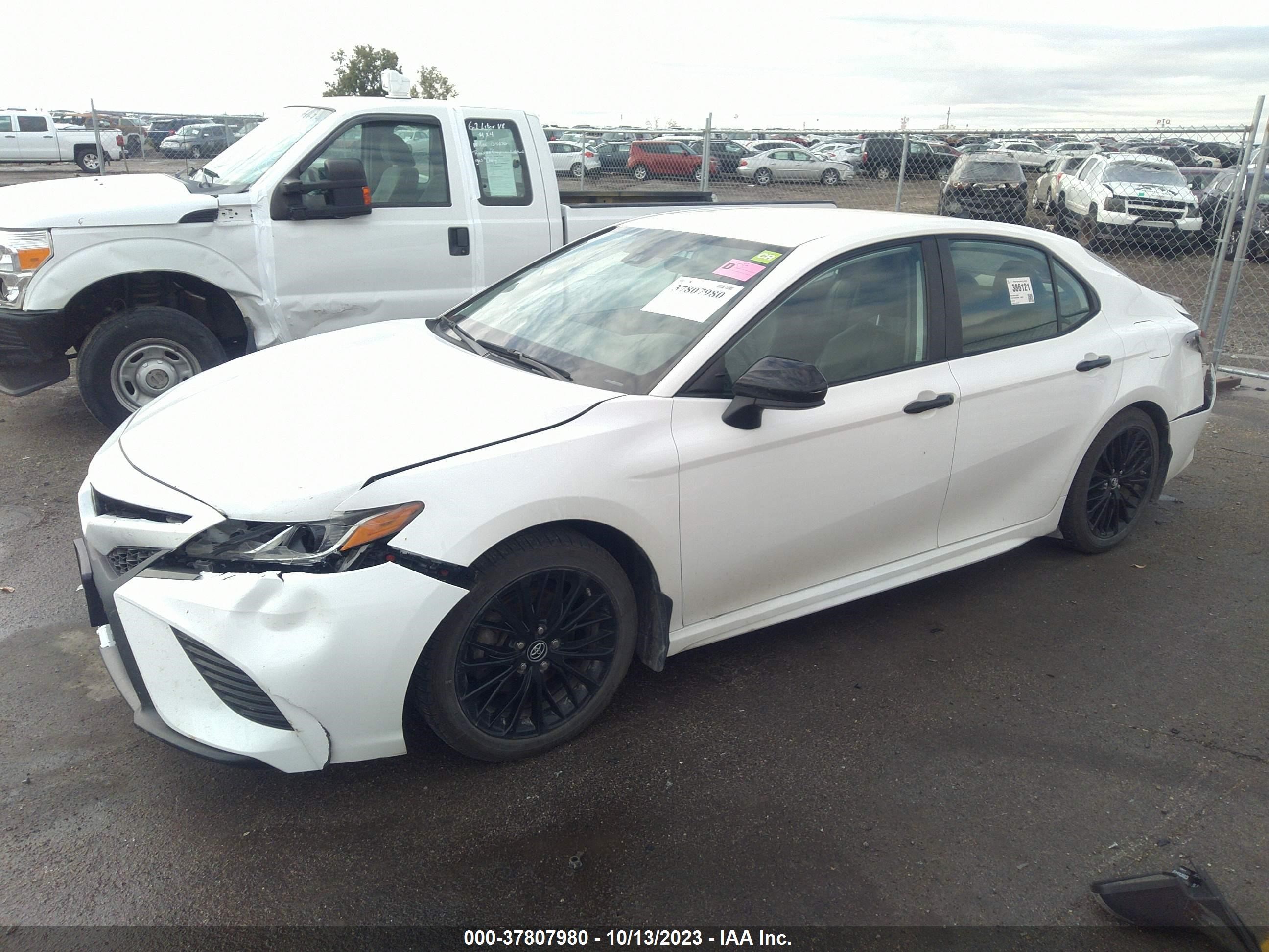 Photo 1 VIN: 4T1B11HK7KU295543 - TOYOTA CAMRY 