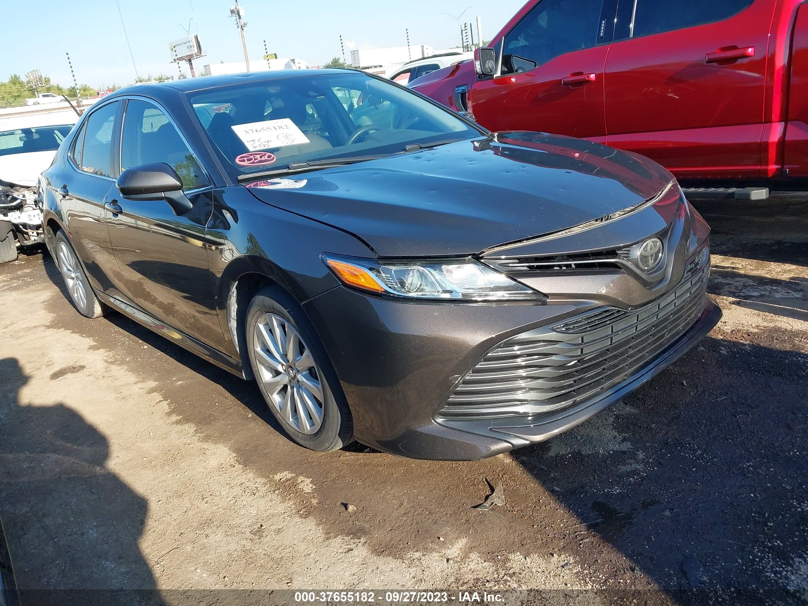 Photo 0 VIN: 4T1B11HK7KU689270 - TOYOTA CAMRY 