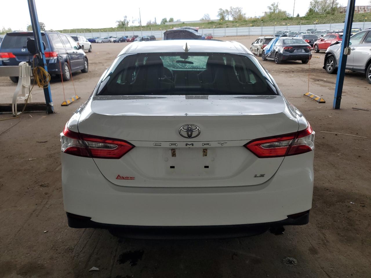 Photo 5 VIN: 4T1B11HK7KU691360 - TOYOTA CAMRY 