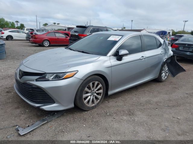 Photo 1 VIN: 4T1B11HK7KU703670 - TOYOTA CAMRY 