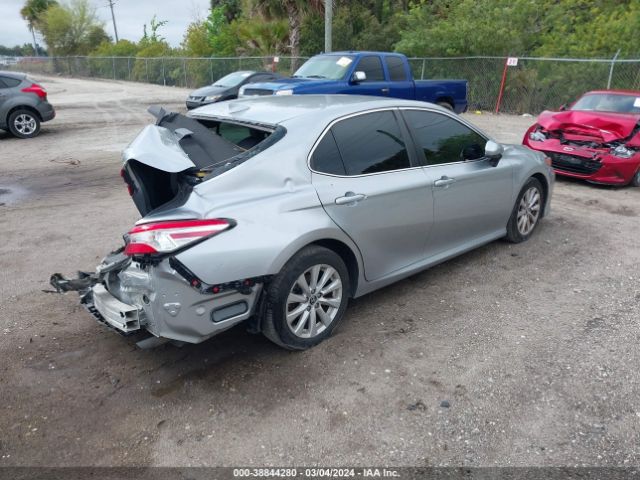 Photo 3 VIN: 4T1B11HK7KU703670 - TOYOTA CAMRY 