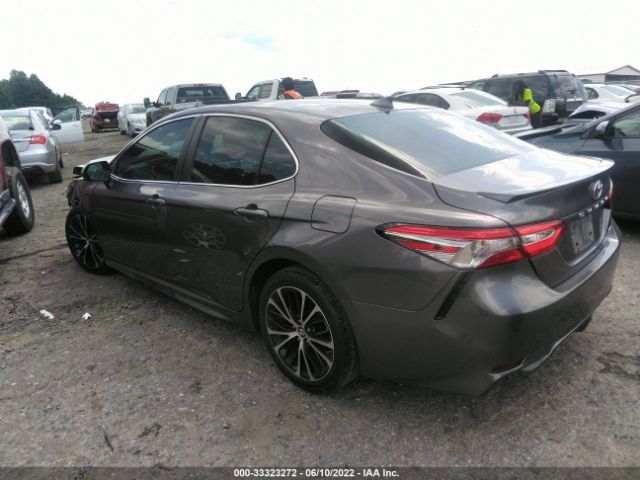 Photo 2 VIN: 4T1B11HK7KU800870 - TOYOTA CAMRY 