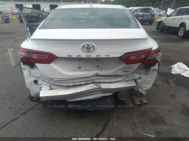 Photo 5 VIN: 4T1B11HK7KU801677 - TOYOTA CAMRY 