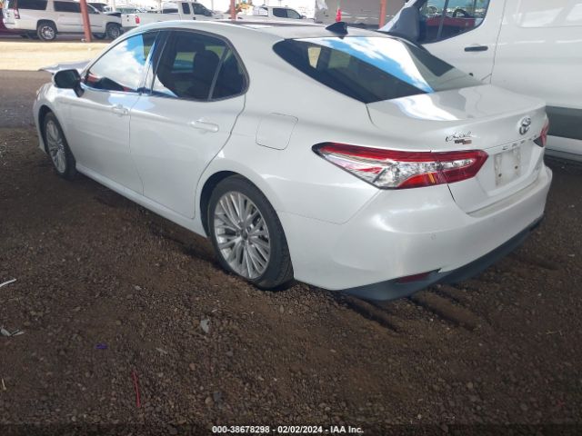 Photo 2 VIN: 4T1B11HK7KU811495 - TOYOTA CAMRY 