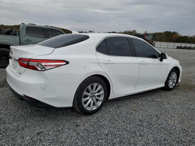 Photo 2 VIN: 4T1B11HK7KU826899 - TOYOTA CAMRY L 