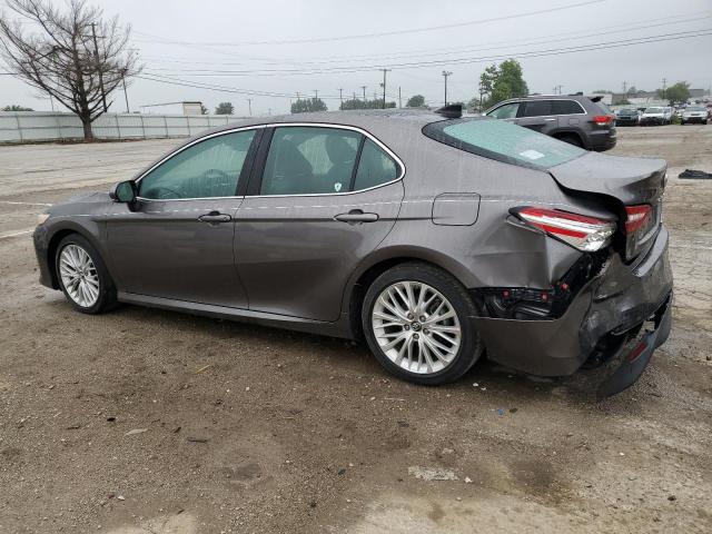 Photo 1 VIN: 4T1B11HK8JU037627 - TOYOTA CAMRY L 