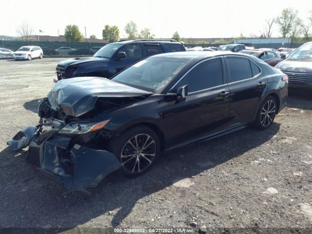 Photo 1 VIN: 4T1B11HK8JU039426 - TOYOTA CAMRY 