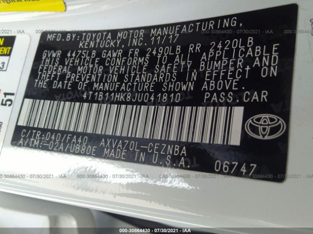 Photo 8 VIN: 4T1B11HK8JU041810 - TOYOTA CAMRY 