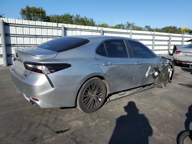 Photo 2 VIN: 4T1B11HK8JU041855 - TOYOTA CAMRY L 