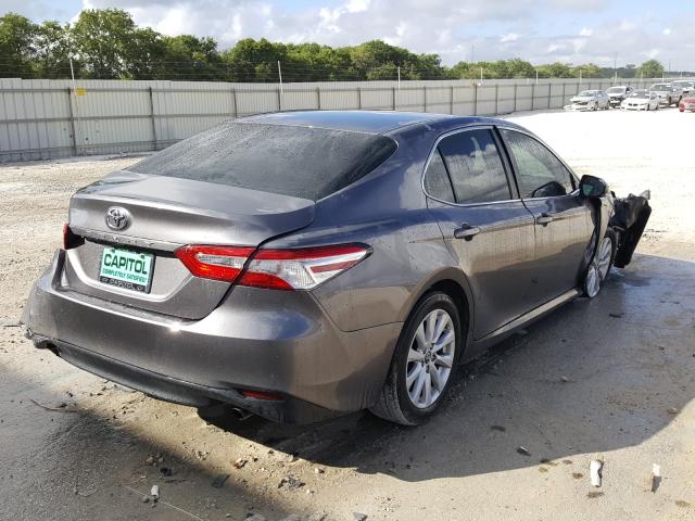 Photo 3 VIN: 4T1B11HK8JU050121 - TOYOTA CAMRY L 