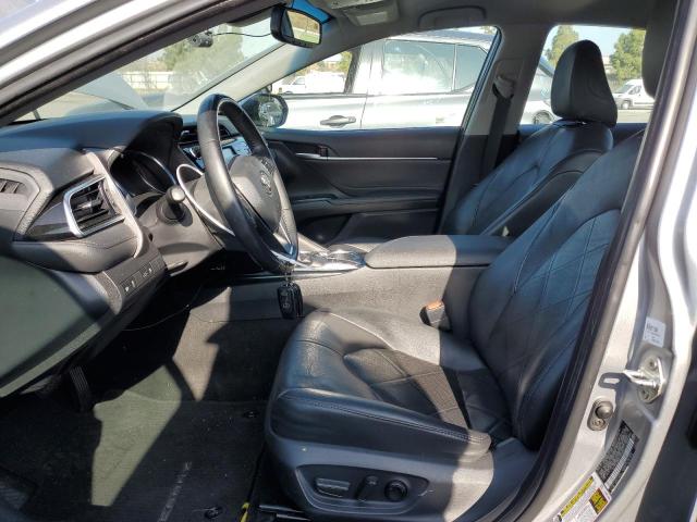 Photo 6 VIN: 4T1B11HK8JU052077 - TOYOTA CAMRY L 