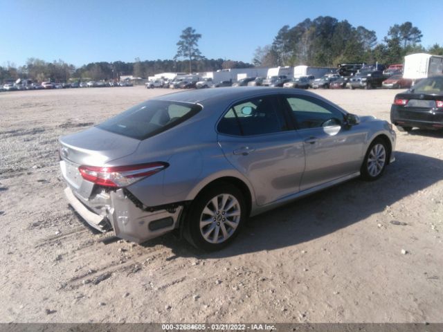 Photo 3 VIN: 4T1B11HK8JU081658 - TOYOTA CAMRY 