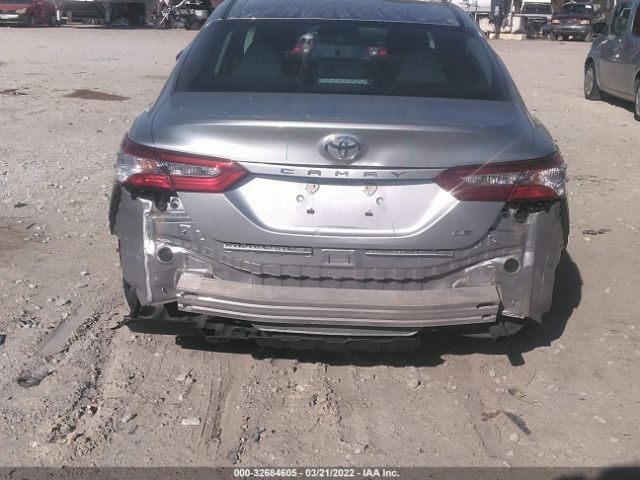 Photo 5 VIN: 4T1B11HK8JU081658 - TOYOTA CAMRY 