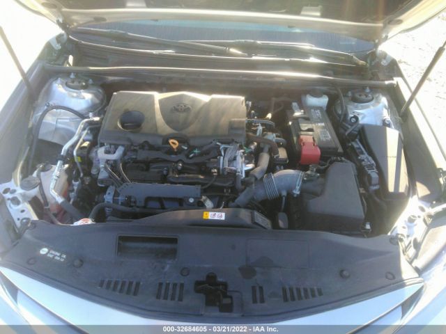 Photo 9 VIN: 4T1B11HK8JU081658 - TOYOTA CAMRY 