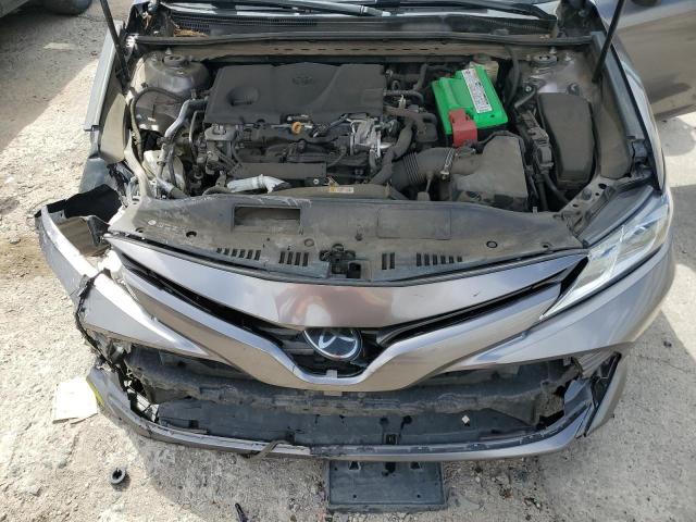 Photo 10 VIN: 4T1B11HK8JU085726 - TOYOTA CAMRY 