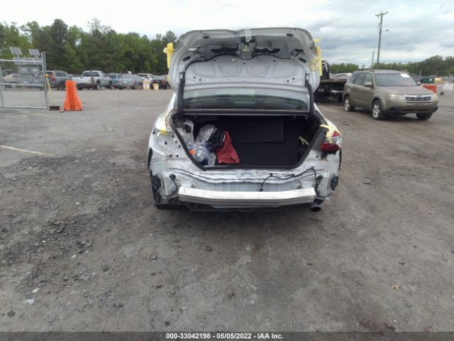 Photo 5 VIN: 4T1B11HK8JU088643 - TOYOTA CAMRY 