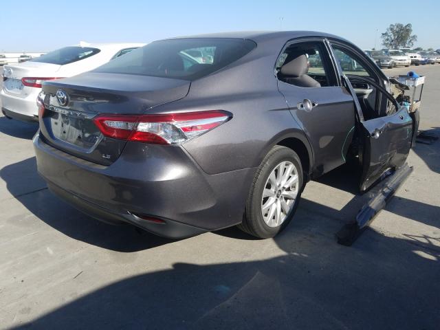 Photo 3 VIN: 4T1B11HK8JU090618 - TOYOTA CAMRY L 