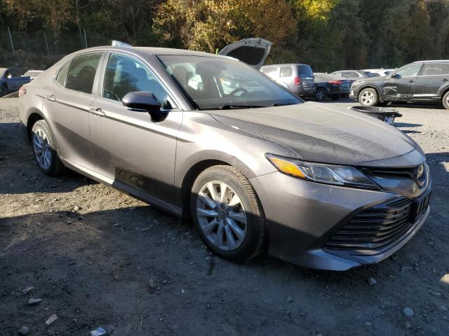 Photo 3 VIN: 4T1B11HK8JU110995 - TOYOTA CAMRY L 