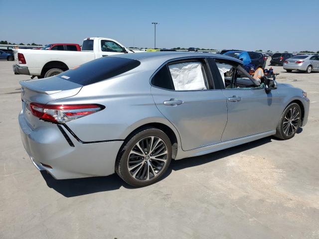 Photo 2 VIN: 4T1B11HK8JU121575 - TOYOTA CAMRY L 