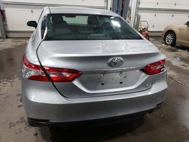 Photo 5 VIN: 4T1B11HK8JU128140 - TOYOTA CAMRY L 