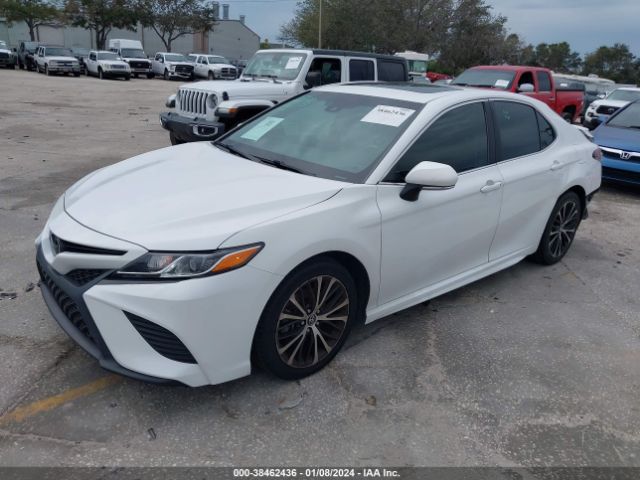 Photo 1 VIN: 4T1B11HK8JU129076 - TOYOTA CAMRY 