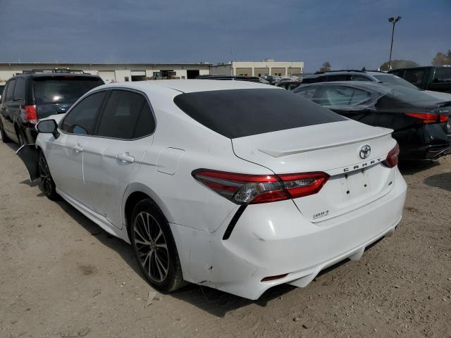 Photo 2 VIN: 4T1B11HK8JU131930 - TOYOTA CAMRY L 