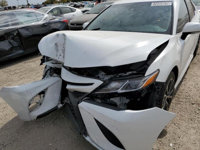 Photo 8 VIN: 4T1B11HK8JU131930 - TOYOTA CAMRY L 