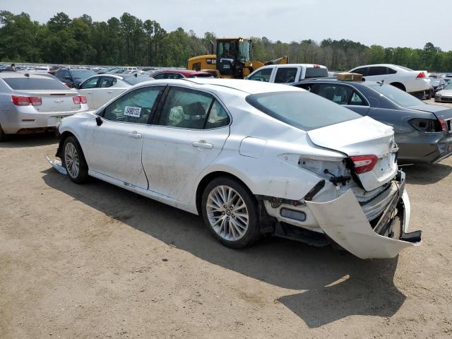 Photo 1 VIN: 4T1B11HK8JU134035 - TOYOTA CAMRY L 