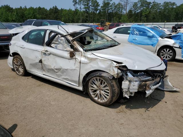 Photo 3 VIN: 4T1B11HK8JU134035 - TOYOTA CAMRY L 