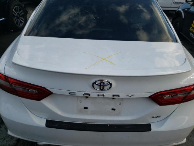 Photo 8 VIN: 4T1B11HK8JU153359 - TOYOTA CAMRY L 