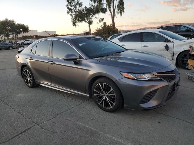 Photo 3 VIN: 4T1B11HK8JU153894 - TOYOTA CAMRY L 