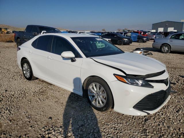 Photo 3 VIN: 4T1B11HK8JU501208 - TOYOTA CAMRY 