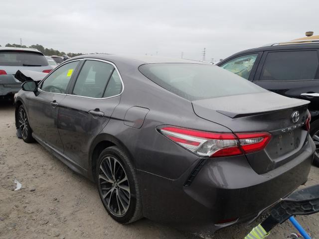 Photo 2 VIN: 4T1B11HK8JU508790 - TOYOTA CAMRY L 