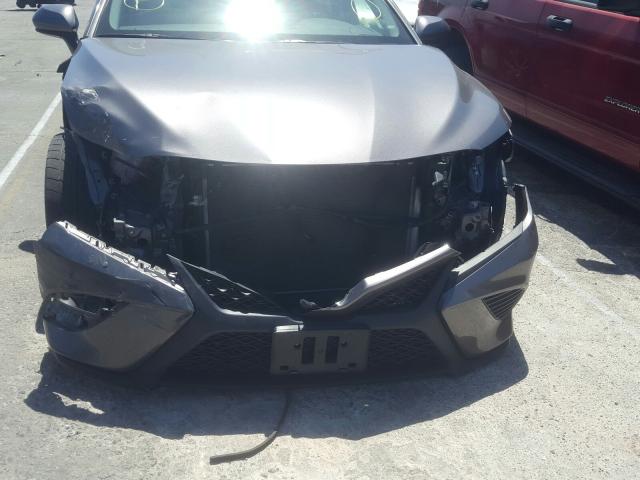 Photo 8 VIN: 4T1B11HK8JU513164 - TOYOTA CAMRY L 