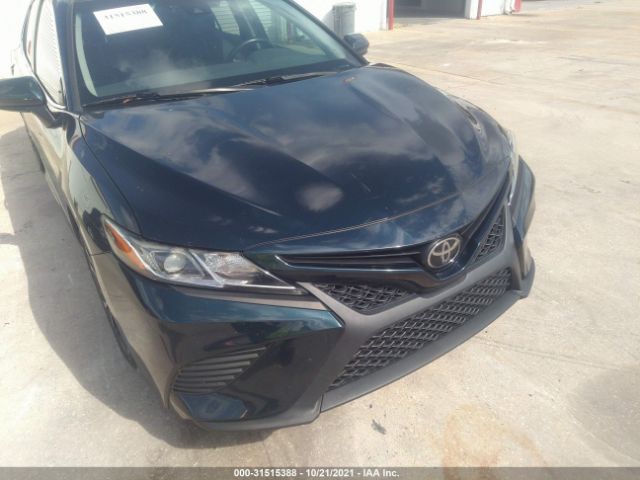 Photo 5 VIN: 4T1B11HK8JU519319 - TOYOTA CAMRY 