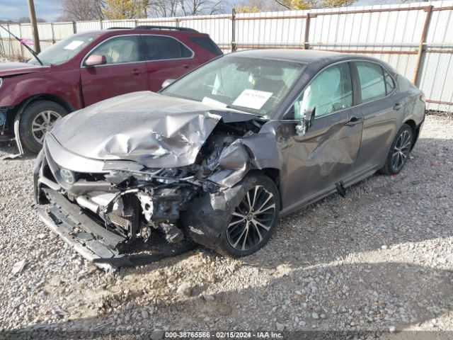 Photo 1 VIN: 4T1B11HK8JU524813 - TOYOTA CAMRY 